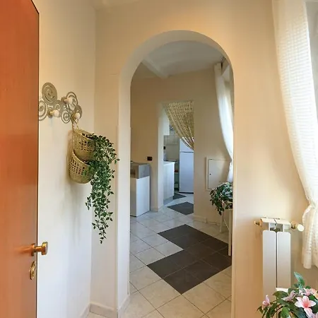 شقة Dimora Del Viaggiatore *